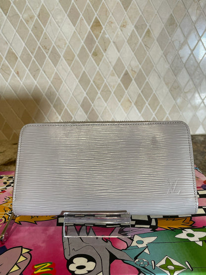 Louis Vuitton Grey EPI Zippy Wallet