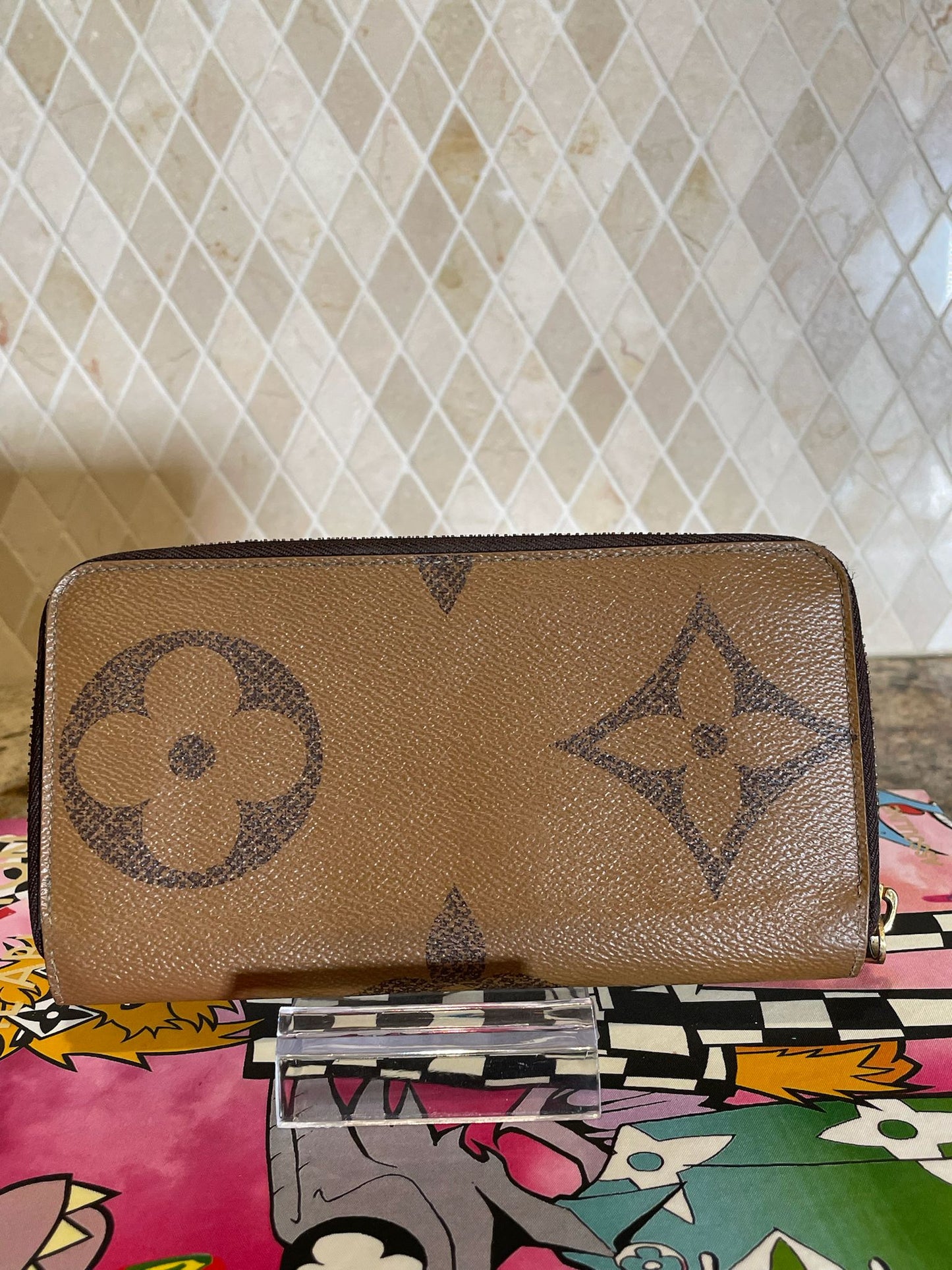 Louis Vuitton Monogram Reverse Zippy Wallet