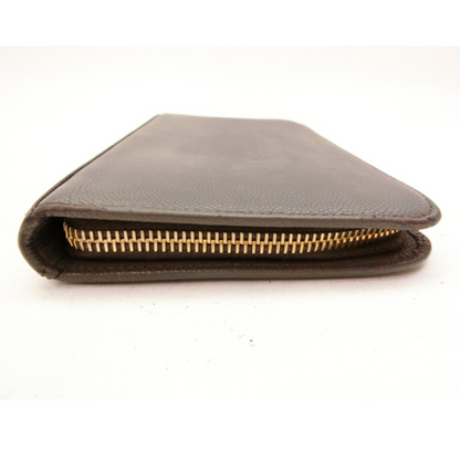 Brown Leather Zippy Wallet