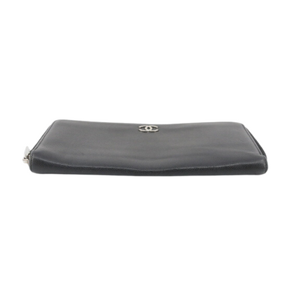 Black Leather Zippy Wallet