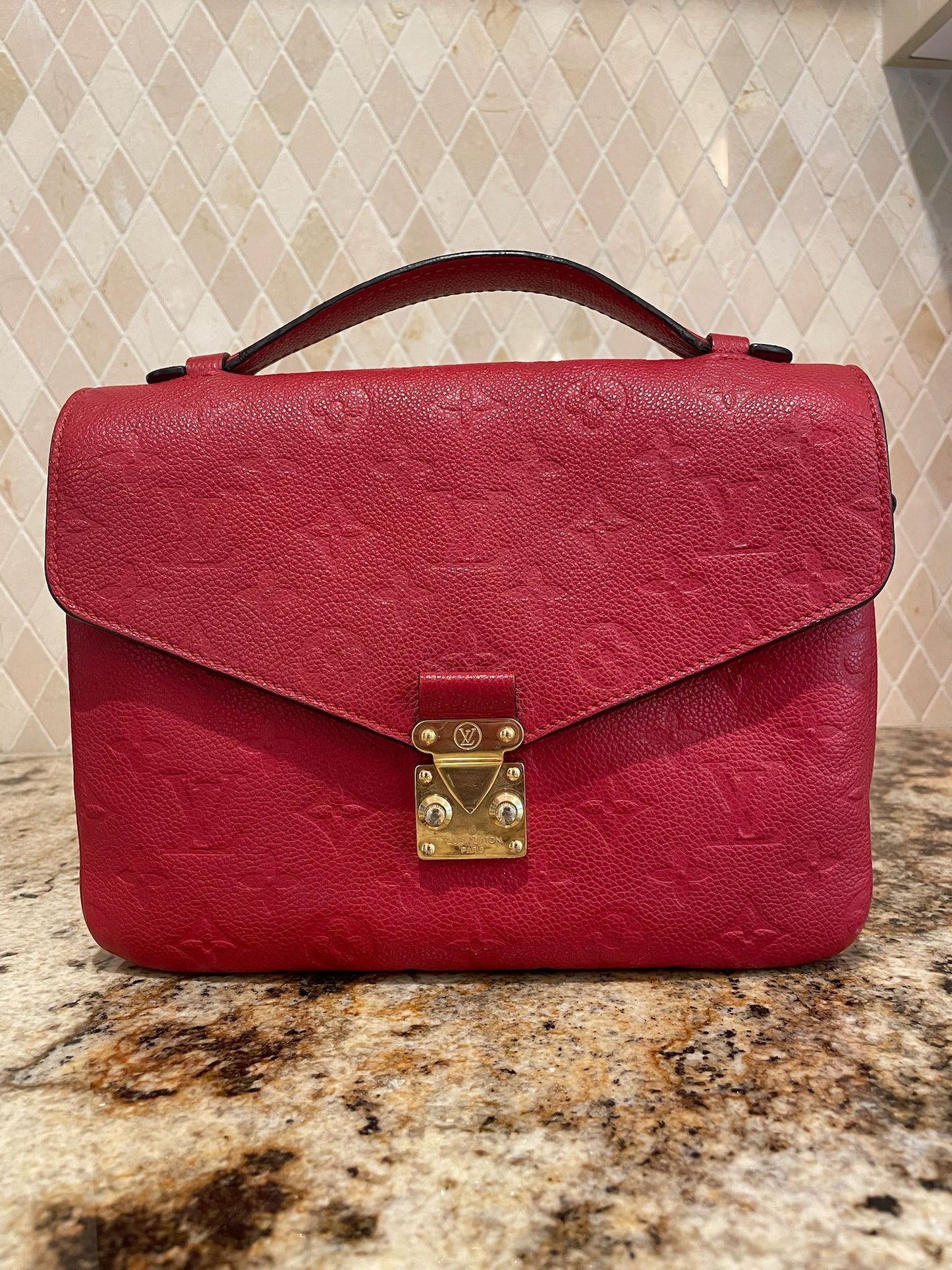 LV Empriente Red Metis MM