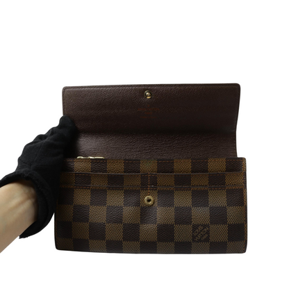 Damier Ebene Sarah Wallet