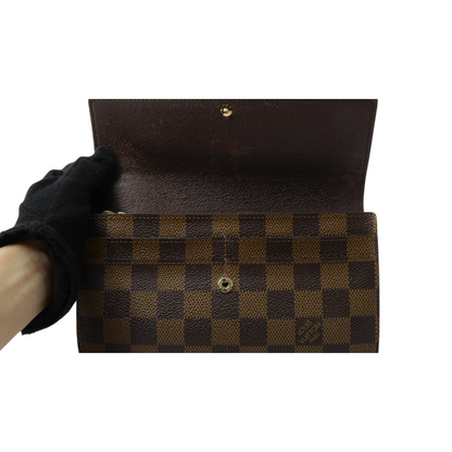 Damier Ebene Sarah Wallet