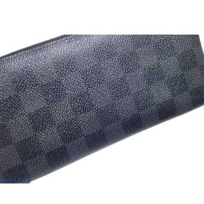 Damier Graphite Vertical Zippy Wallet