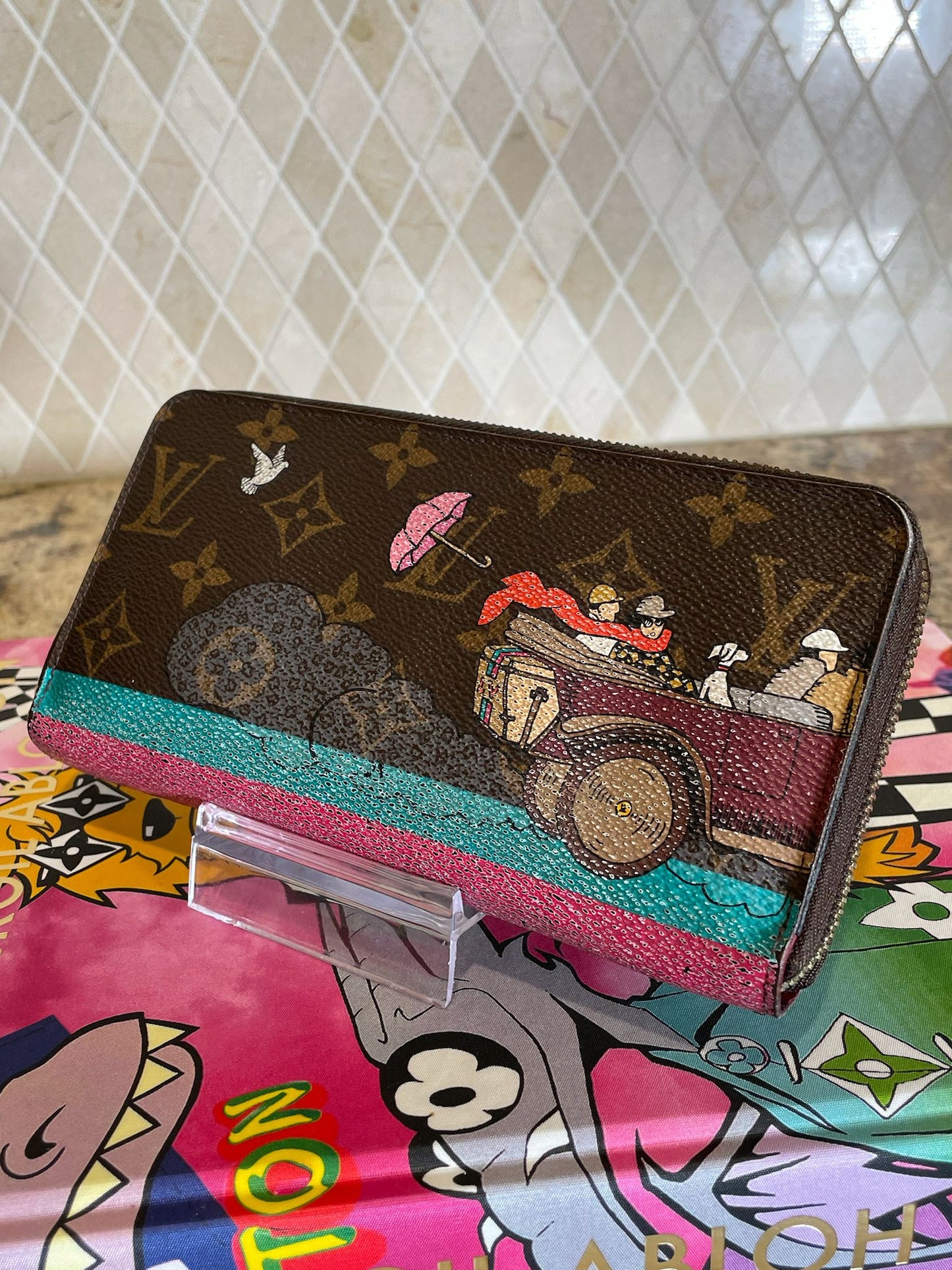 Louis Vuitton Monogram 2015 Christmas Animation Zippy Wallet