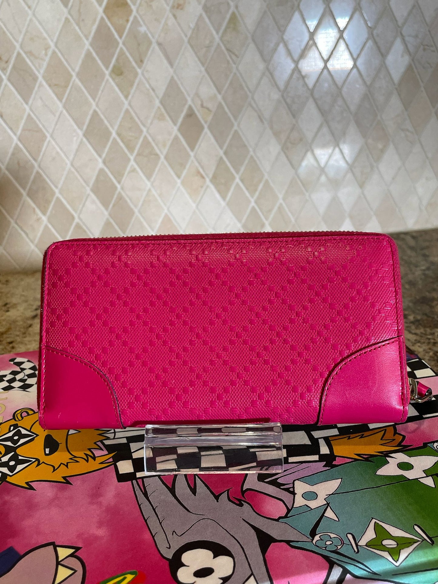 Gucci Pink Zippy Wallet