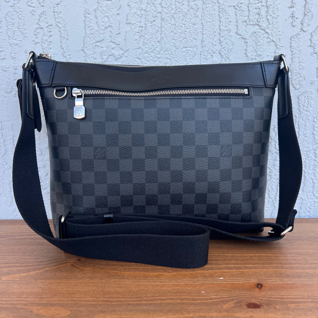Damier Graphite Shoulder Bag Designer Unlimited LLC