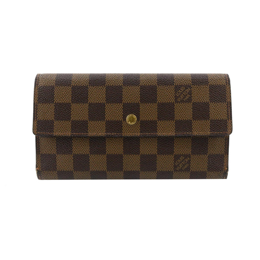 Damier Ebene International Wallet