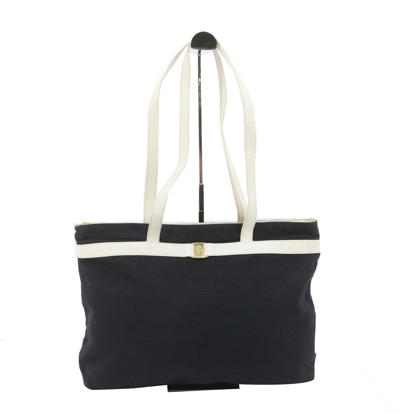 Black Nylon Shoulder bags