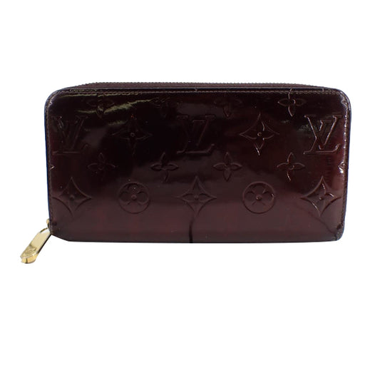 Vernis Burgundy Zippy Wallet