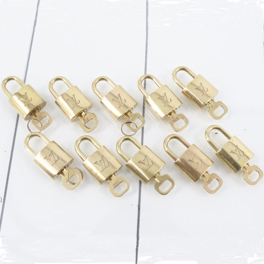 Set of 10 Lock & Keys