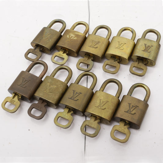 Set of 10 Lock & key