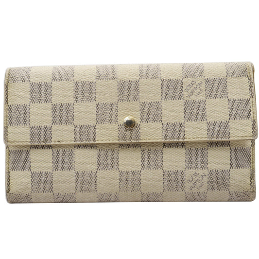 Damier Azur International Wallet