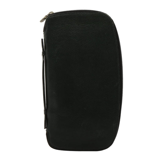 Taiga Black Zippy Organizer Wallet