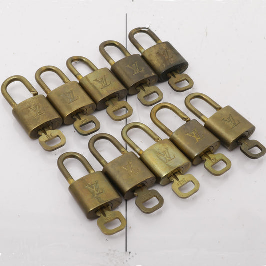 Set of 10 Lock and Keys