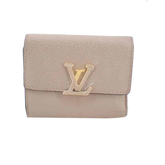 Beige Capucines  Wallet