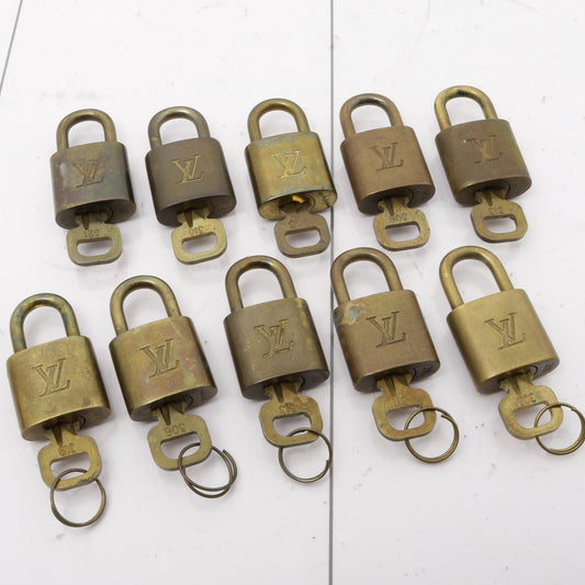 Set of 10 Lock and Keys