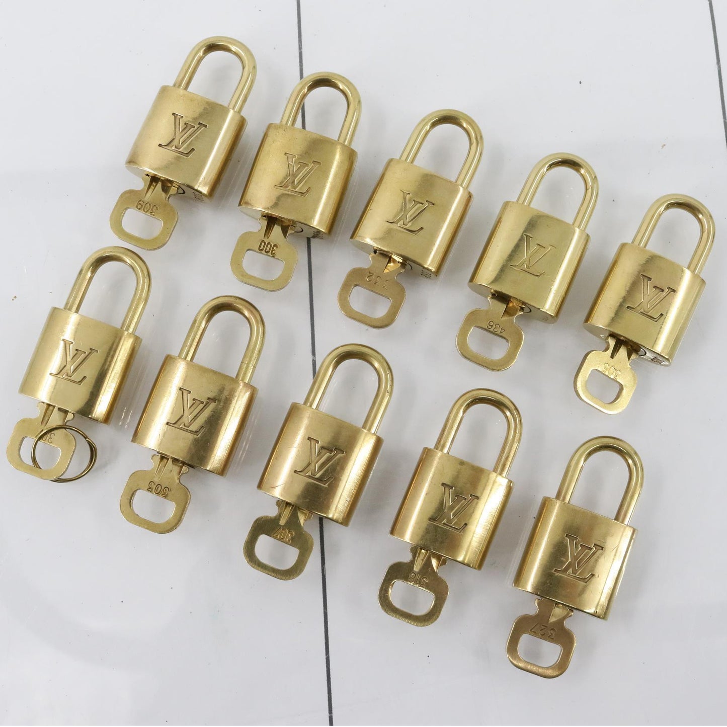 Set of 10 Lock and Keys