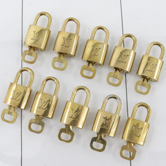 Set of 10 Lock and Keys