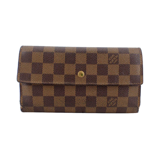 Damier Ebene International Wallet