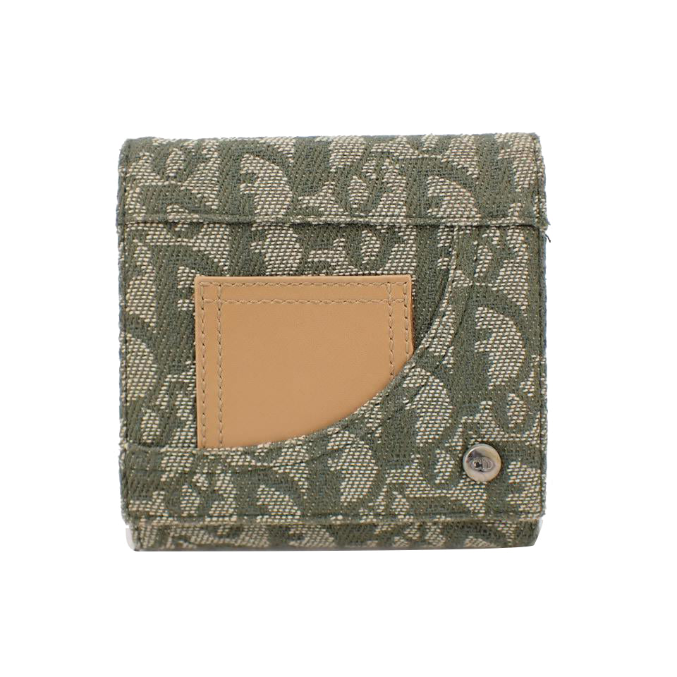 Green Trotter Tri-Fold Wallet