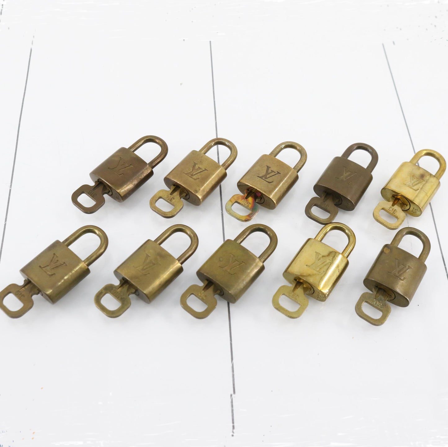 Set of 10 Lock and Keys