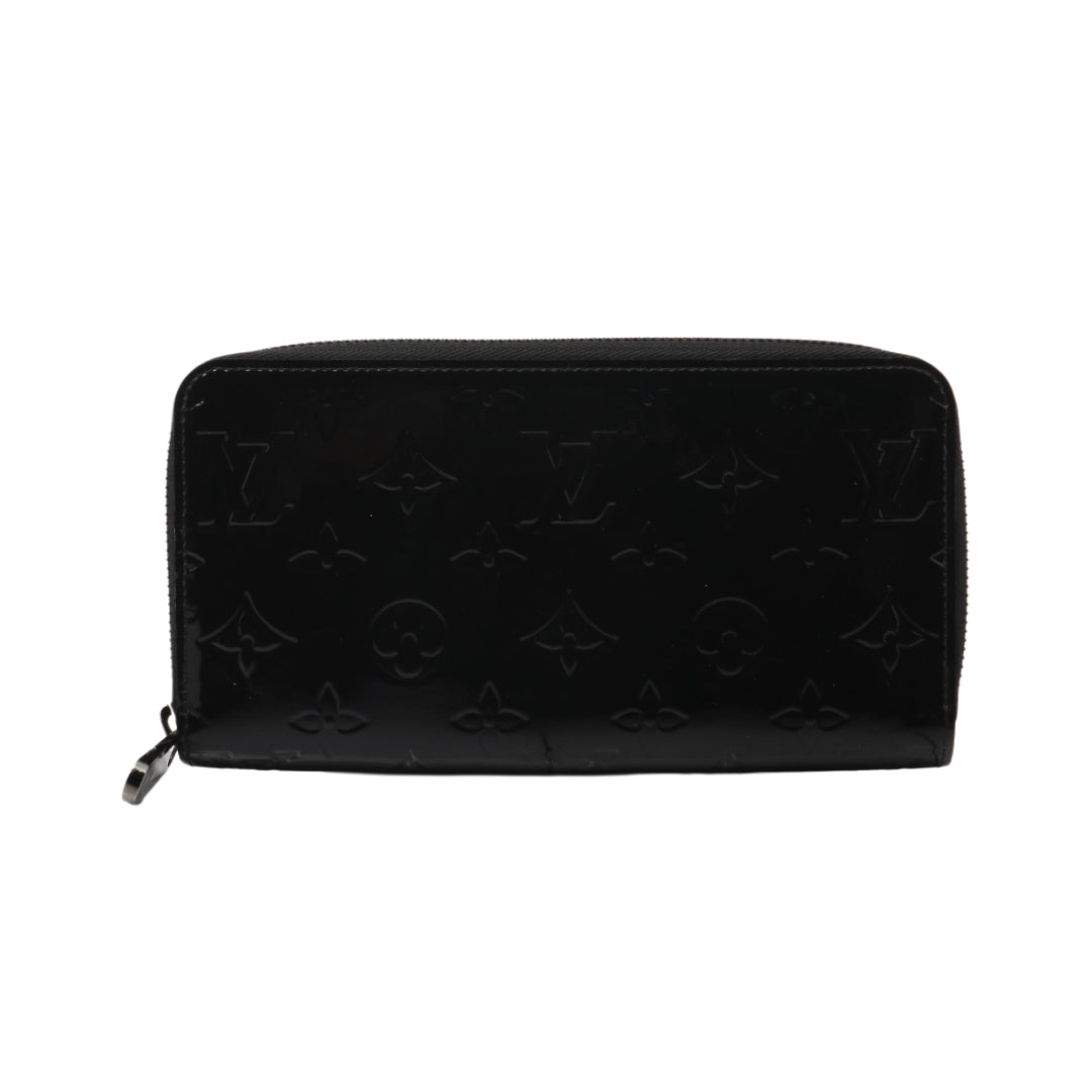 Vernis Black Zippy Wallet