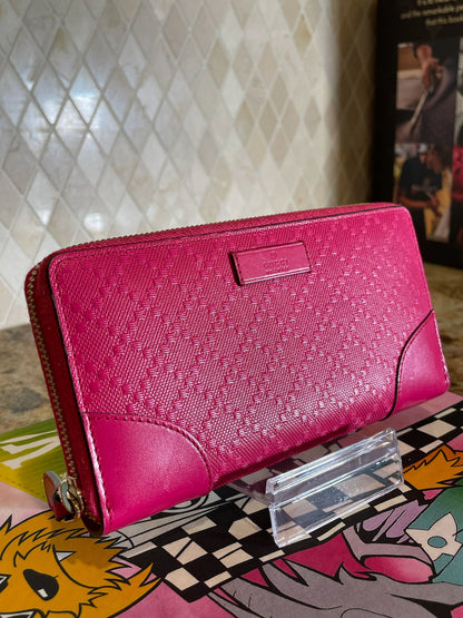 Gucci Pink Zippy Wallet