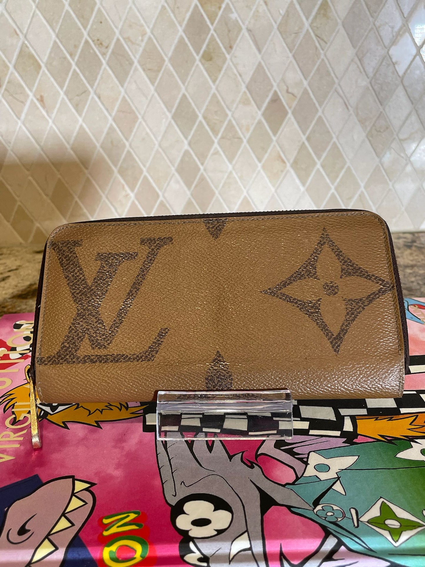 Louis Vuitton Monogram Reverse Zippy Wallet